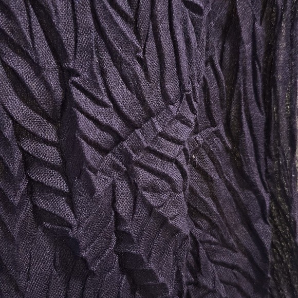 purple scarf/wrap - Picture 3 of 8